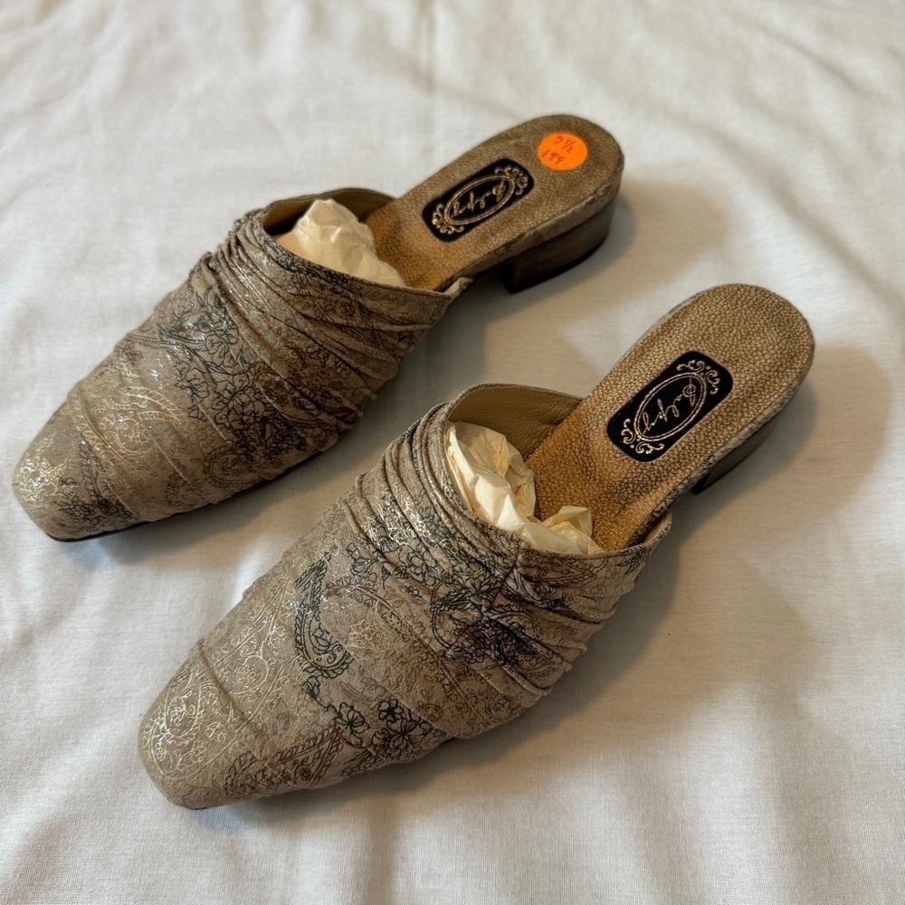 Salpy 7.5 Jules Slides Mules Clogs ~ Formal Wedding Party Tapestry Art To Wear